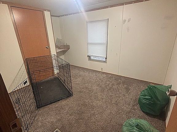 4th image of 918 Crown Point Dr #118