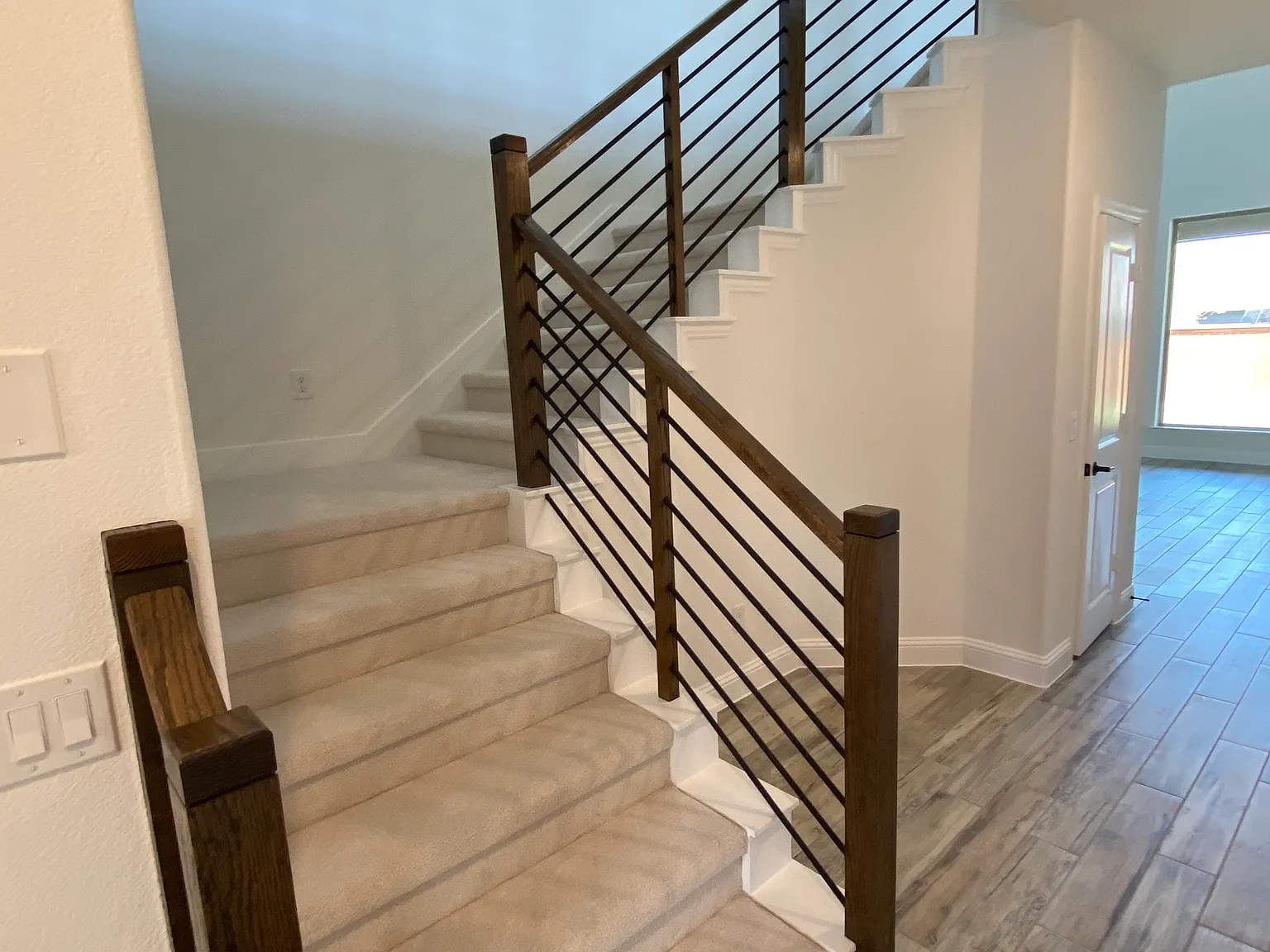 5970 Hodgkin Ave — Photo 4