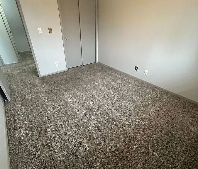 706 S 2nd Ave W #8 — Photo 4