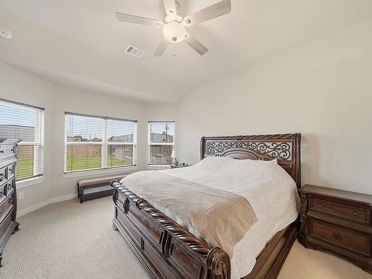21419 Waldenburg Pl — Photo 9