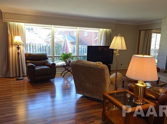 4th image of 5916 N Trenton Ln
