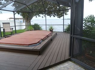 37 Freshwater Dr, Palm Harbor, FL 34684