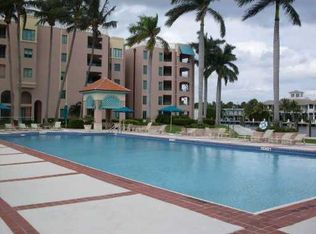 100 SE 5th Ave APT 202, Boca Raton, FL 33432