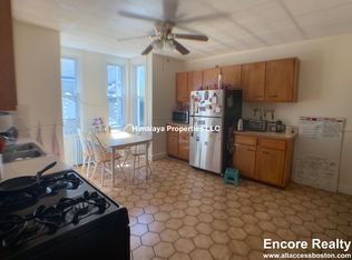 29 Capen St #8, Medford, MA 02155