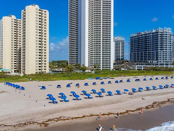 5th image of 2800 N Ocean Drive #B-10c