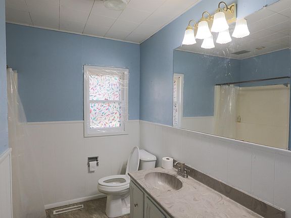 3rd image of 509 19th St