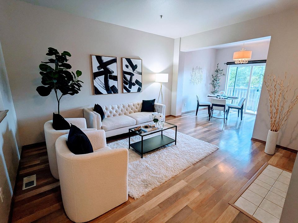 Living/Dining