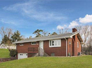 2560 Nicholson Rd, Sewickley, PA 15143