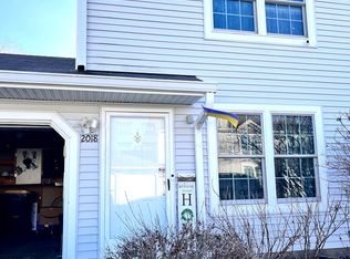 2018 Countryside Ln, Round Lake Beach, IL 60073