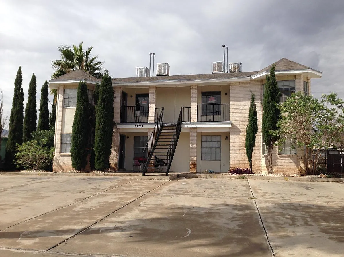 2 bed, 802 sqft, $875 — Photo 3
