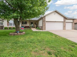 424 S Canton Ave, Springfield, MO 65802