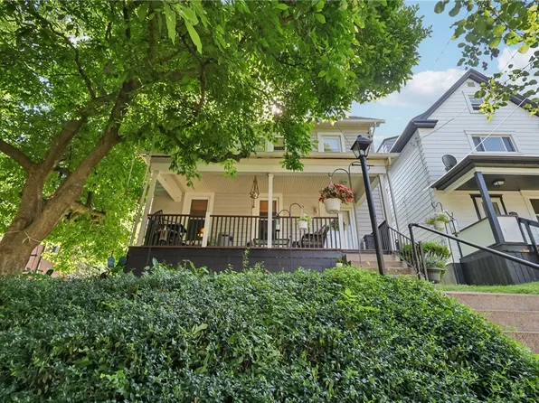 432 8th St, Oakmont, PA 15139