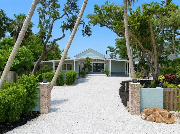 1275 PORT LANE, SARASOTA, FL 34242