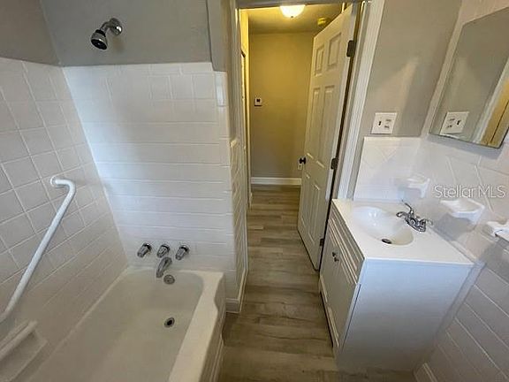 4th image of 1901 W SAINT CONRAD STREET