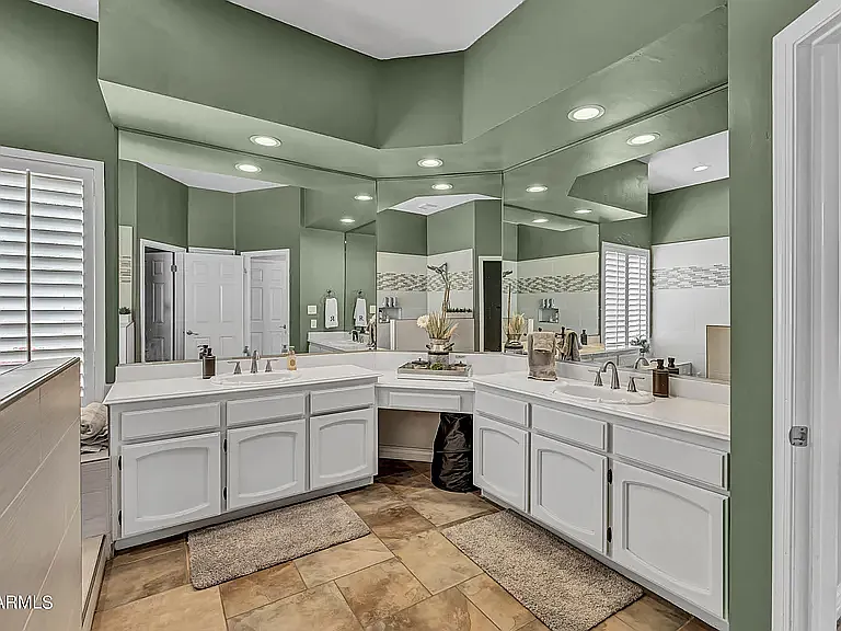 4618 W Park View Cir — Photo 12