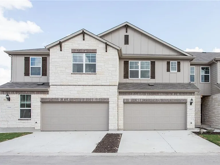17303C Leafroller Dr — Photo 1