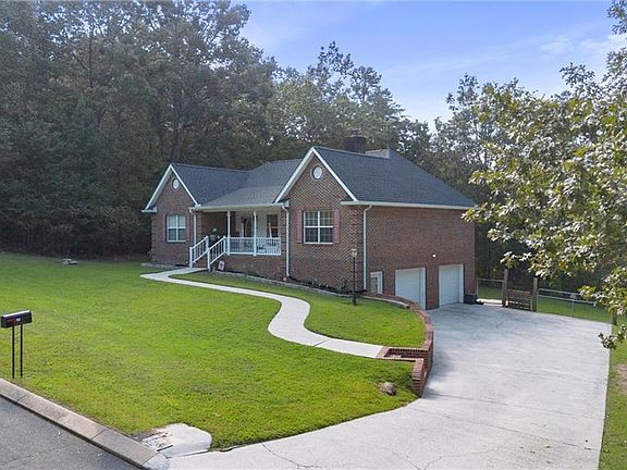 5th image of 201 Van Dell Dr