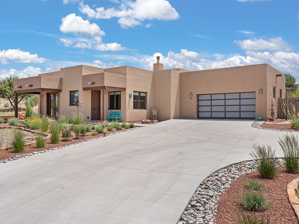 1 Via Harena, Santa Fe, Nm 87507 