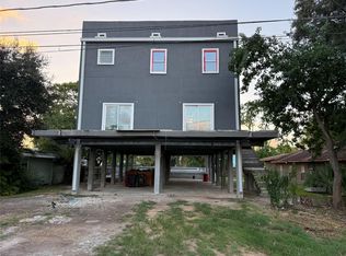 127 5th St, San Leon, TX 77539