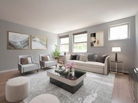 227 1st Ave, New York, NY