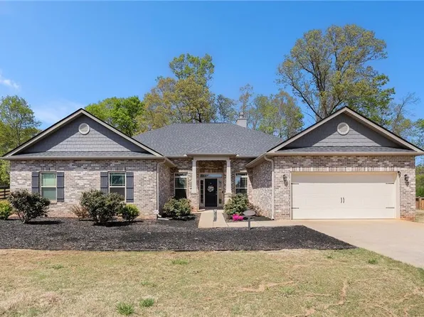 6092 Creekside View Ln, Clermont, GA 30527