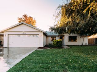 1019 S Noyes St, Visalia, CA 93277