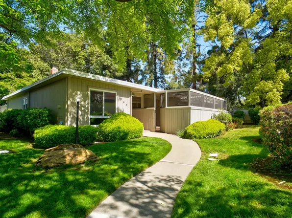 945 Commons Dr, Sacramento, CA 95825