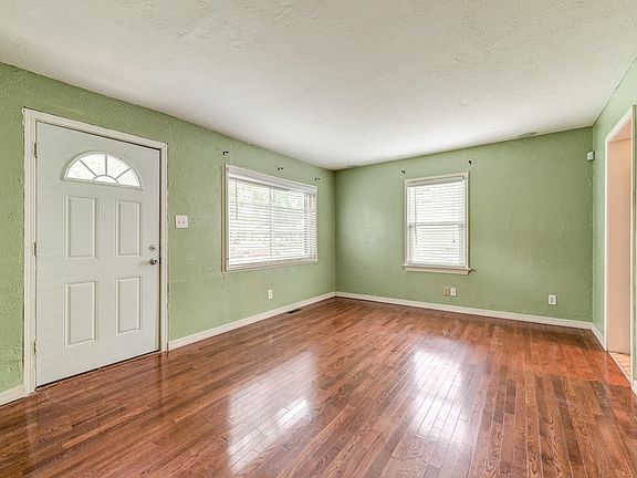 4th image of 4314 Saint Dominic Ln