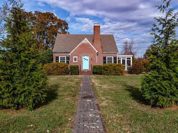 361 The Ln, Irvington, VA 22480