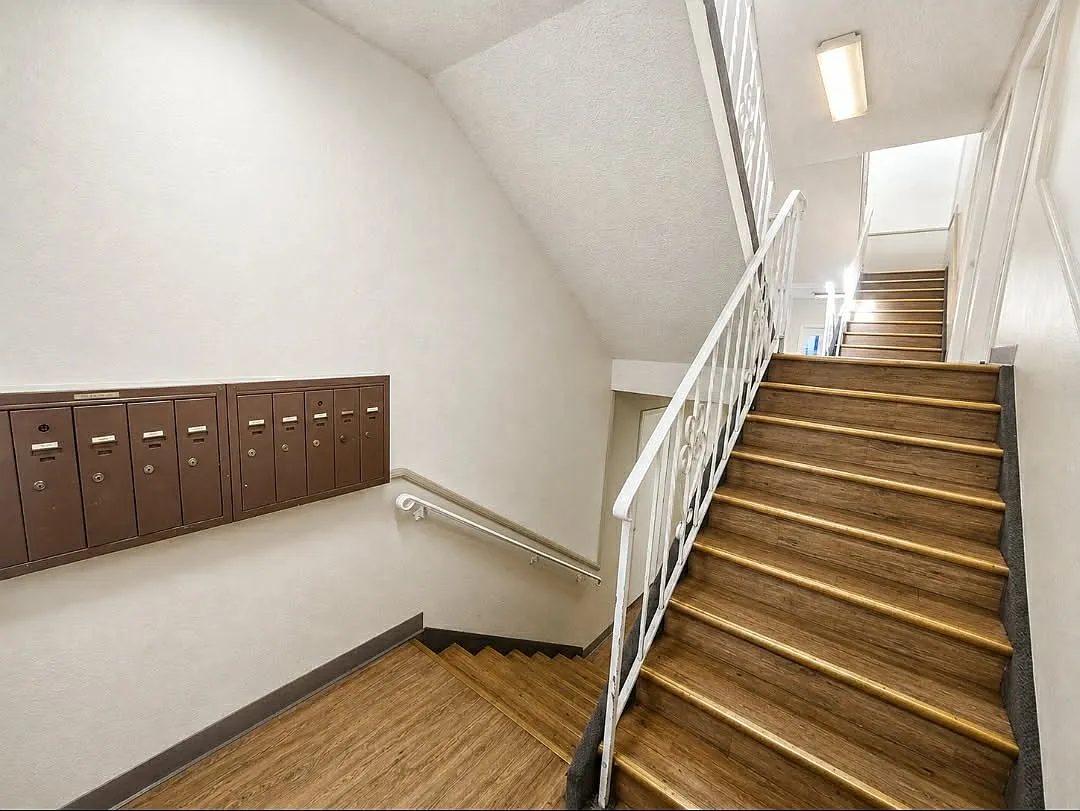 1 bed, $975 — Photo 2