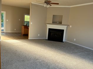 414 Dundee Pl, Fredericksburg, VA 22405