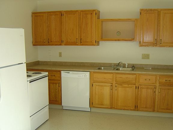 2nd image of 4205 N Fairmount St #1532fdc94