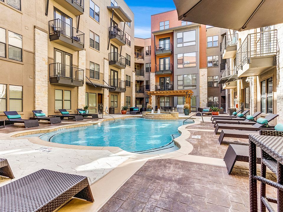 Gables Revere Upper Kirby Apartment Rentals with Virtual tours - Houston, TX  | Zillow