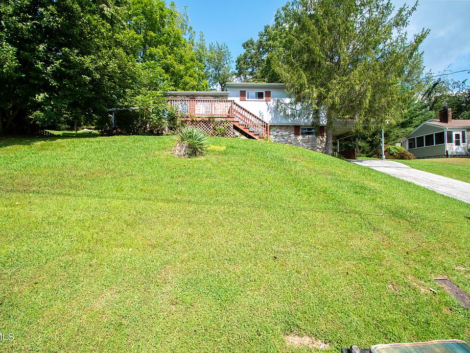 1st image of 116 Eastside Dr