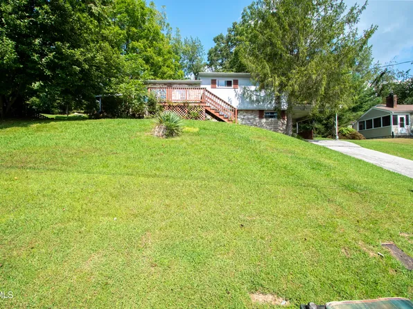 116 Eastside Dr, Bristol, TN 37620