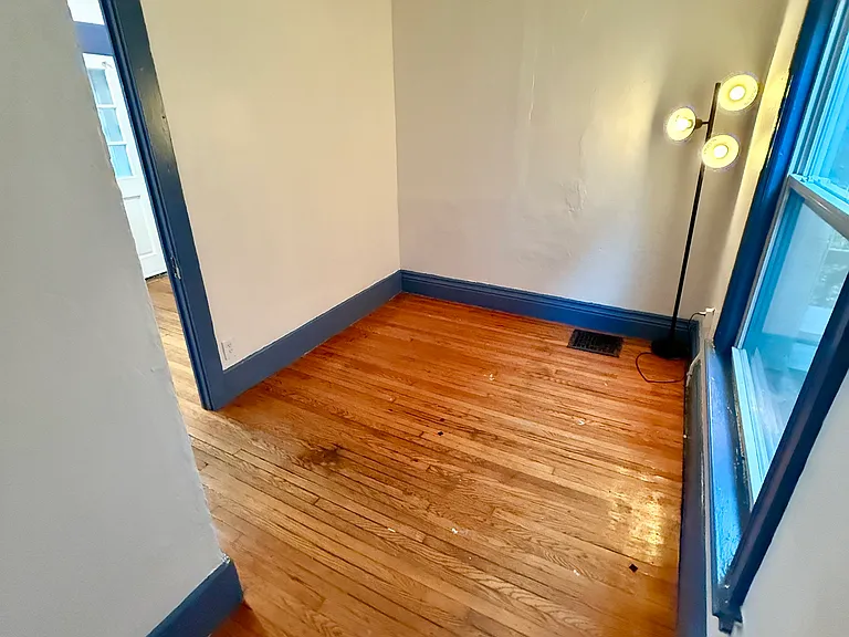 36 Rowley St #2 — Photo 5