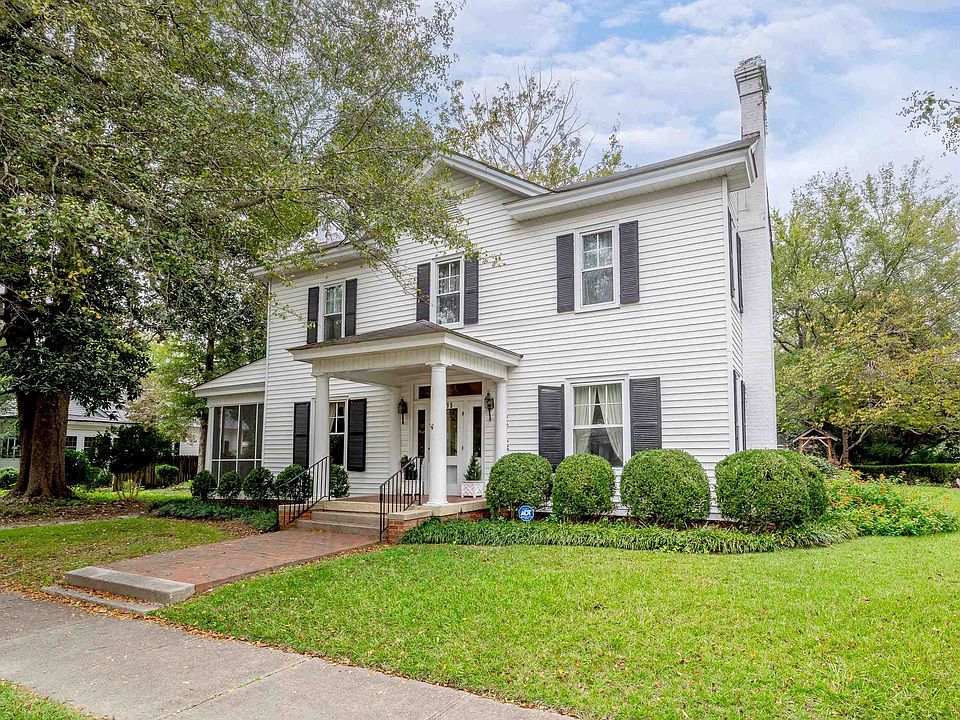 215 N 2nd St, Smithfield, NC 27577 Zillow