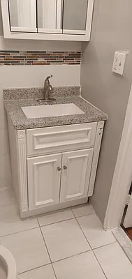 Rented by Hilltop Management Group, LLC | media 28