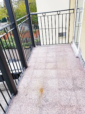 Rented by Azure Realty NY LLC | media 52