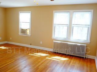 816 Greenwood Cir APT 4, Takoma Park, MD 20912