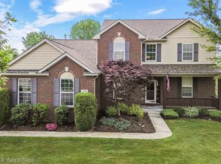 3285 Everett Dr, Rochester Hills, MI 48307