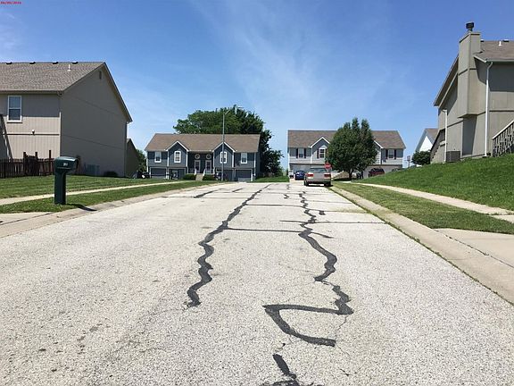 4th image of 105 Galway St