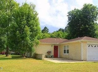 100 Shiloh Cir, Ocean Springs, MS 39564