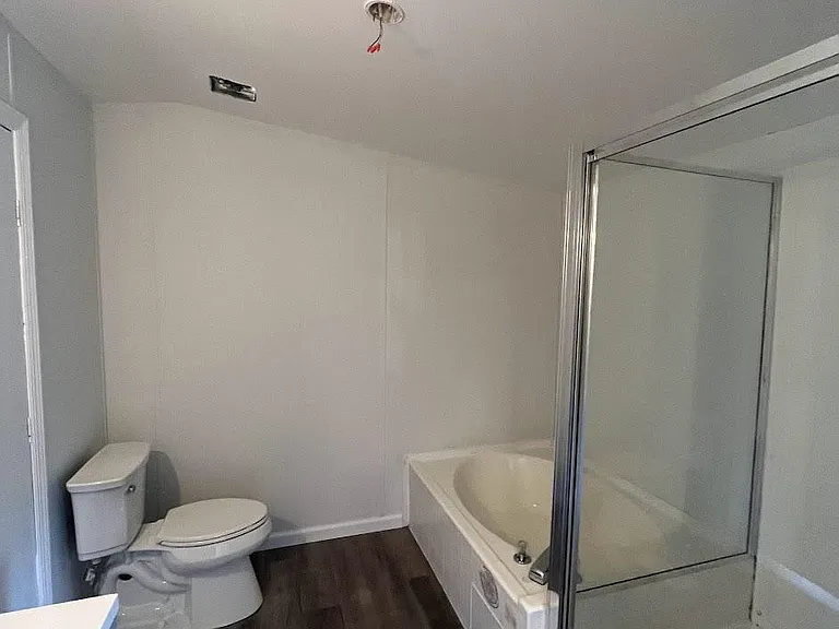 312 Hammond St — Photo 16