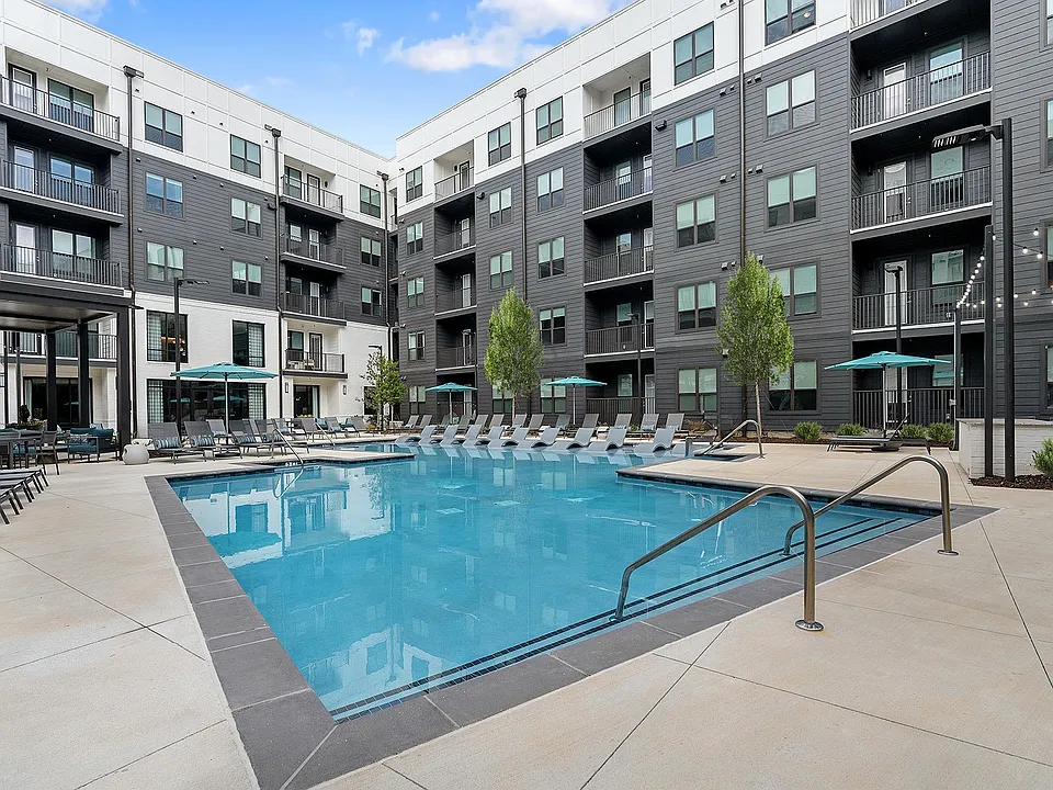 Auden Atlanta Apartments & Townhomes
