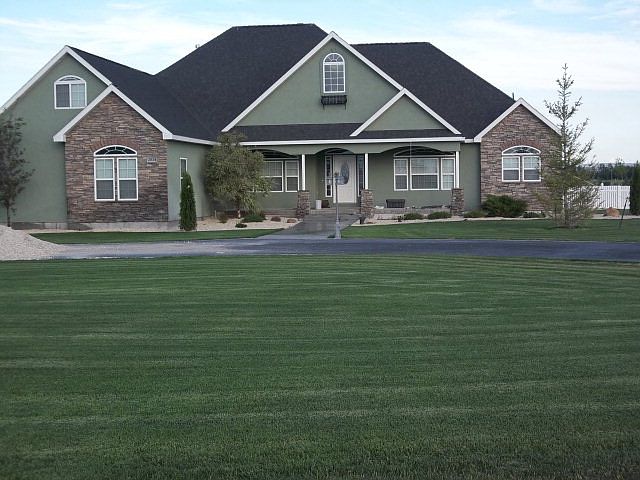 1st image of 2834 Diamond H Ln