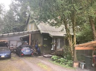 701 Vesta St, Petersburg, AK 99833