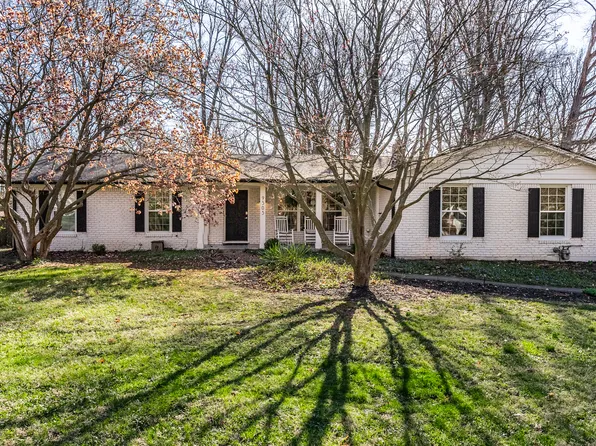 9303 Nora Ln, Indianapolis, IN 46240