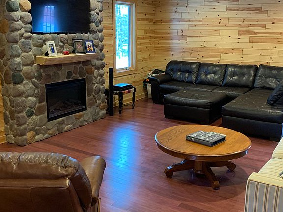 Bamboo Floors in Living Rm