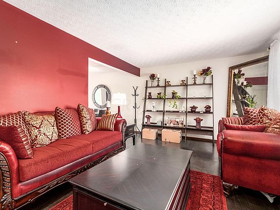 4th image of 4067 Platte Ave